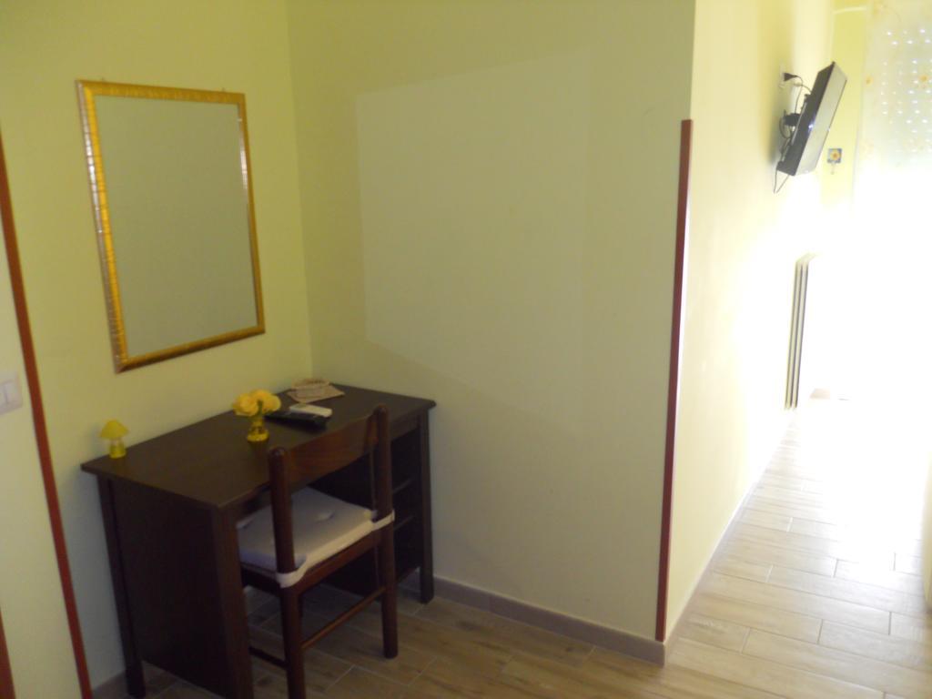רומא B&B Il Salice מראה חיצוני תמונה